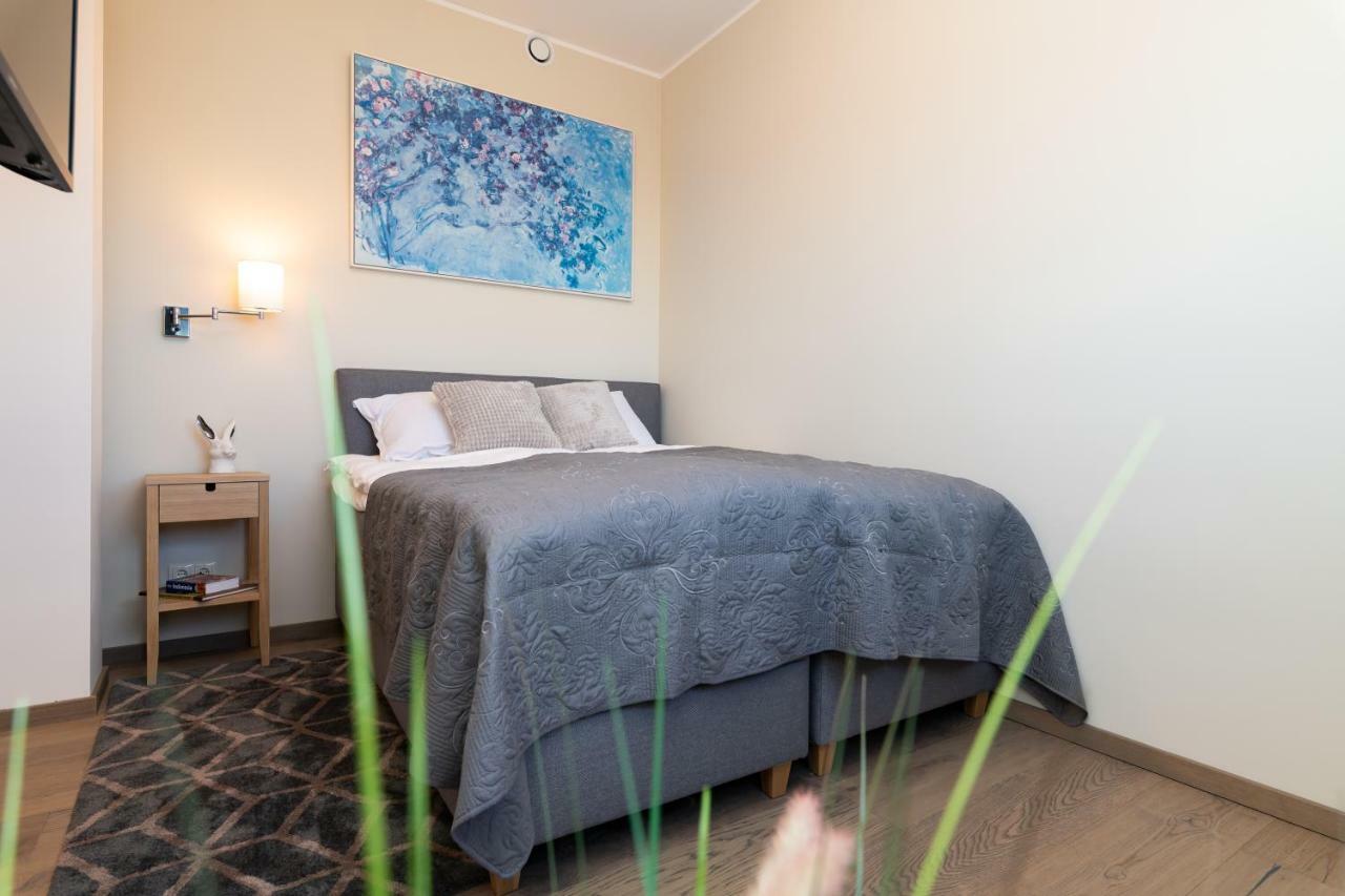 Central Lootsi Penthouse Tallinn Ngoại thất bức ảnh