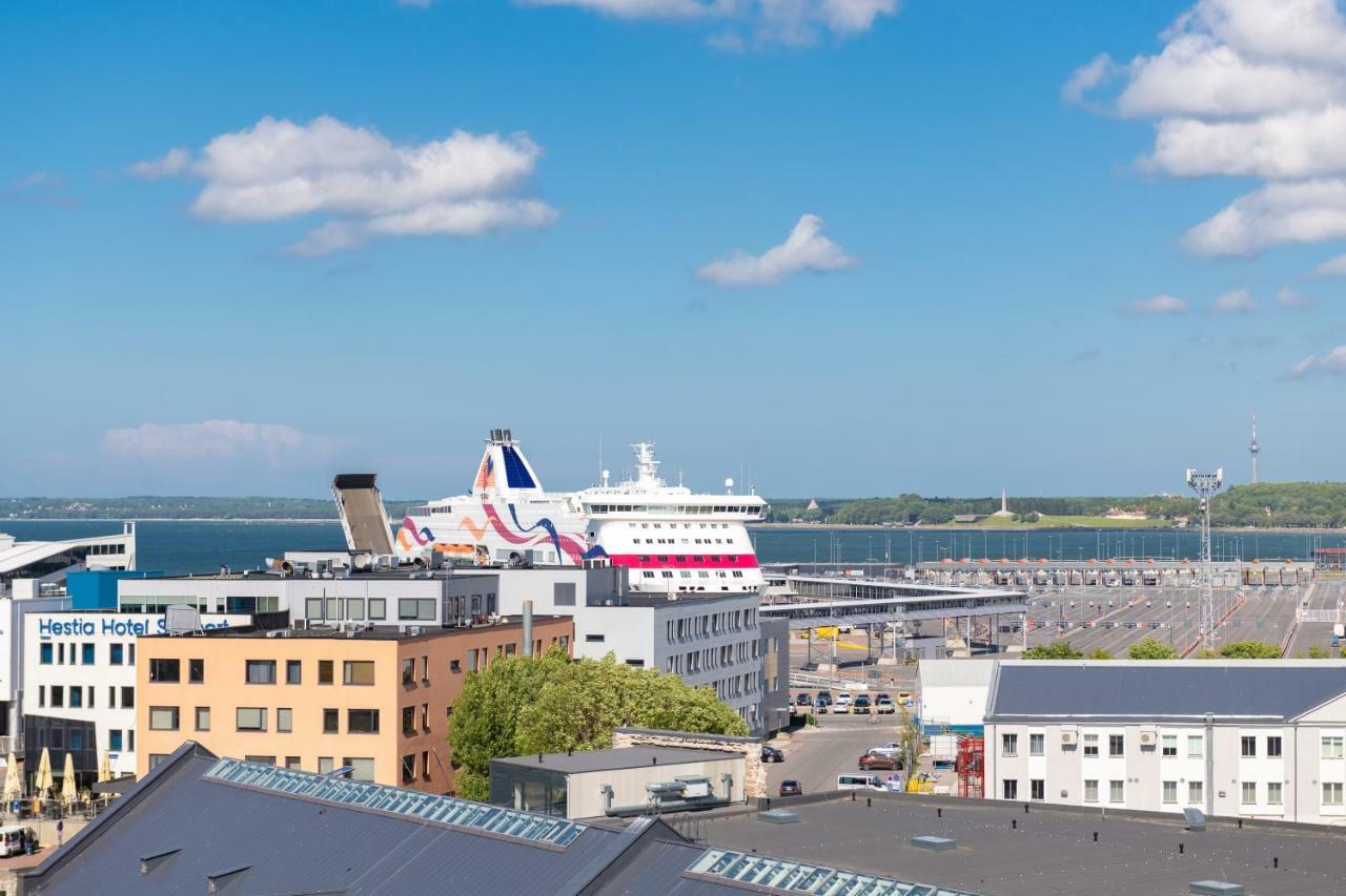Central Lootsi Penthouse Tallinn Ngoại thất bức ảnh