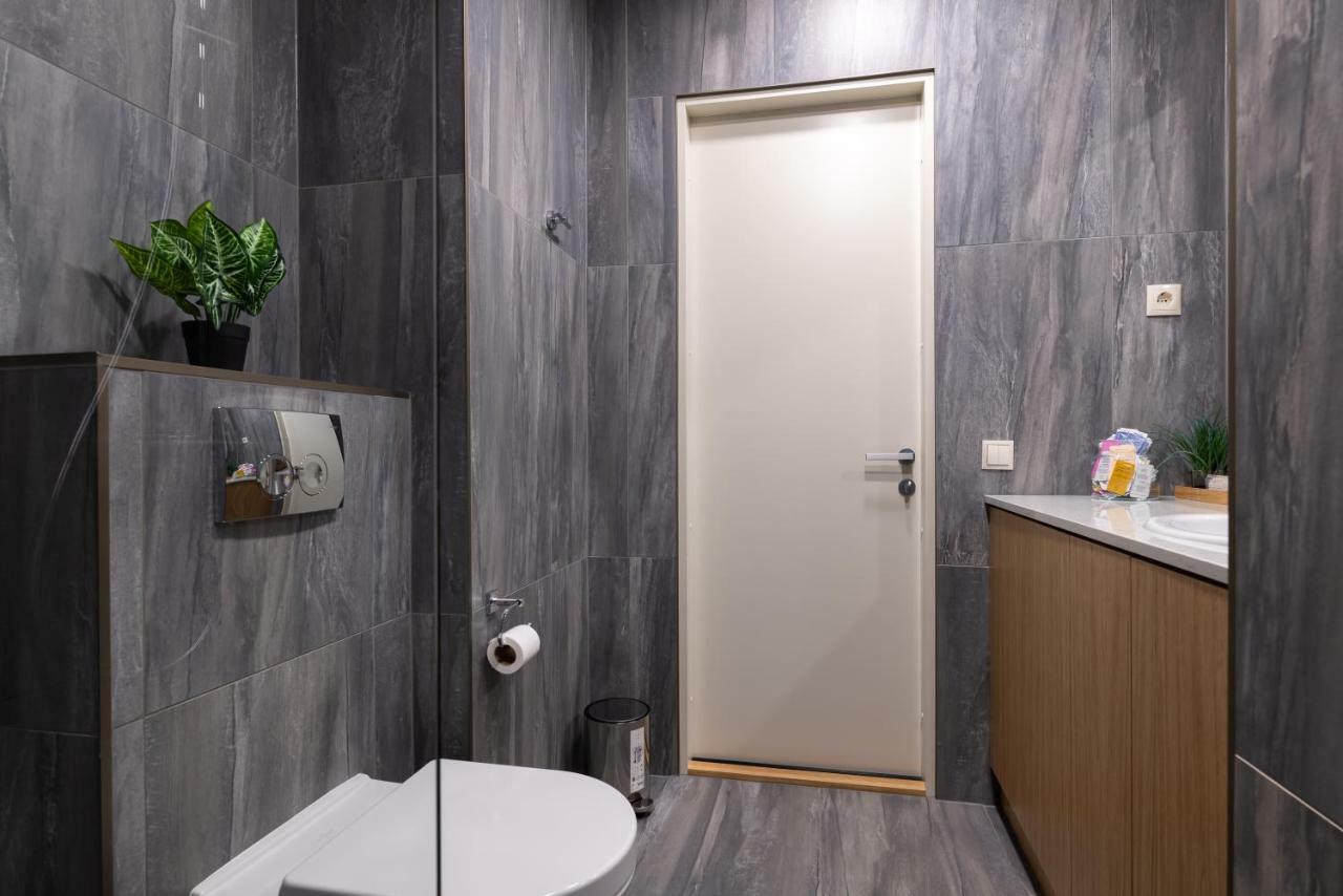 Central Lootsi Penthouse Tallinn Ngoại thất bức ảnh