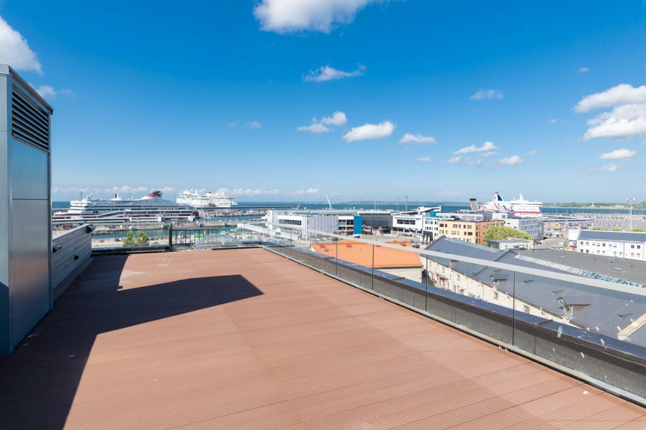 Central Lootsi Penthouse Tallinn Ngoại thất bức ảnh