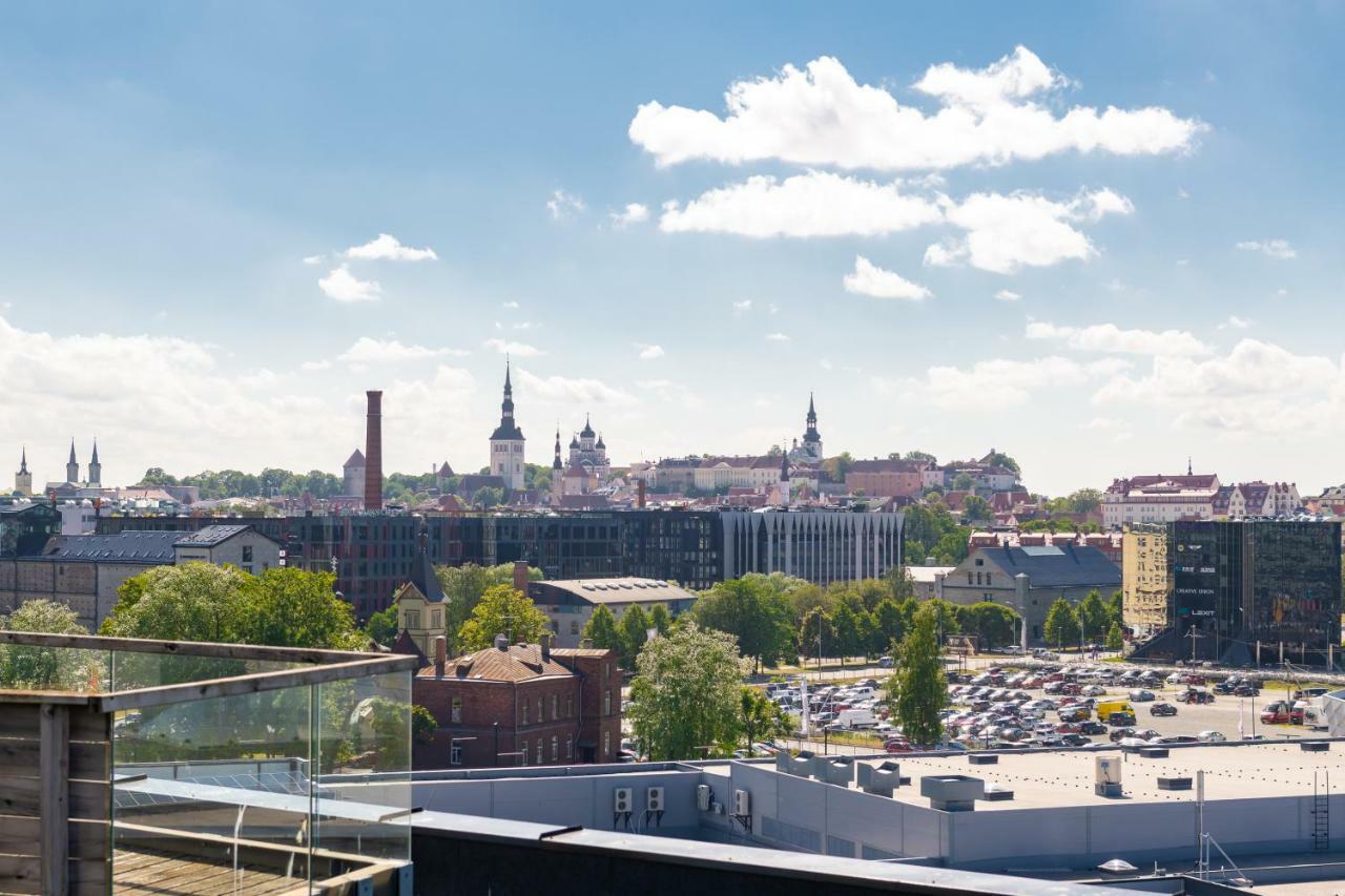 Central Lootsi Penthouse Tallinn Ngoại thất bức ảnh