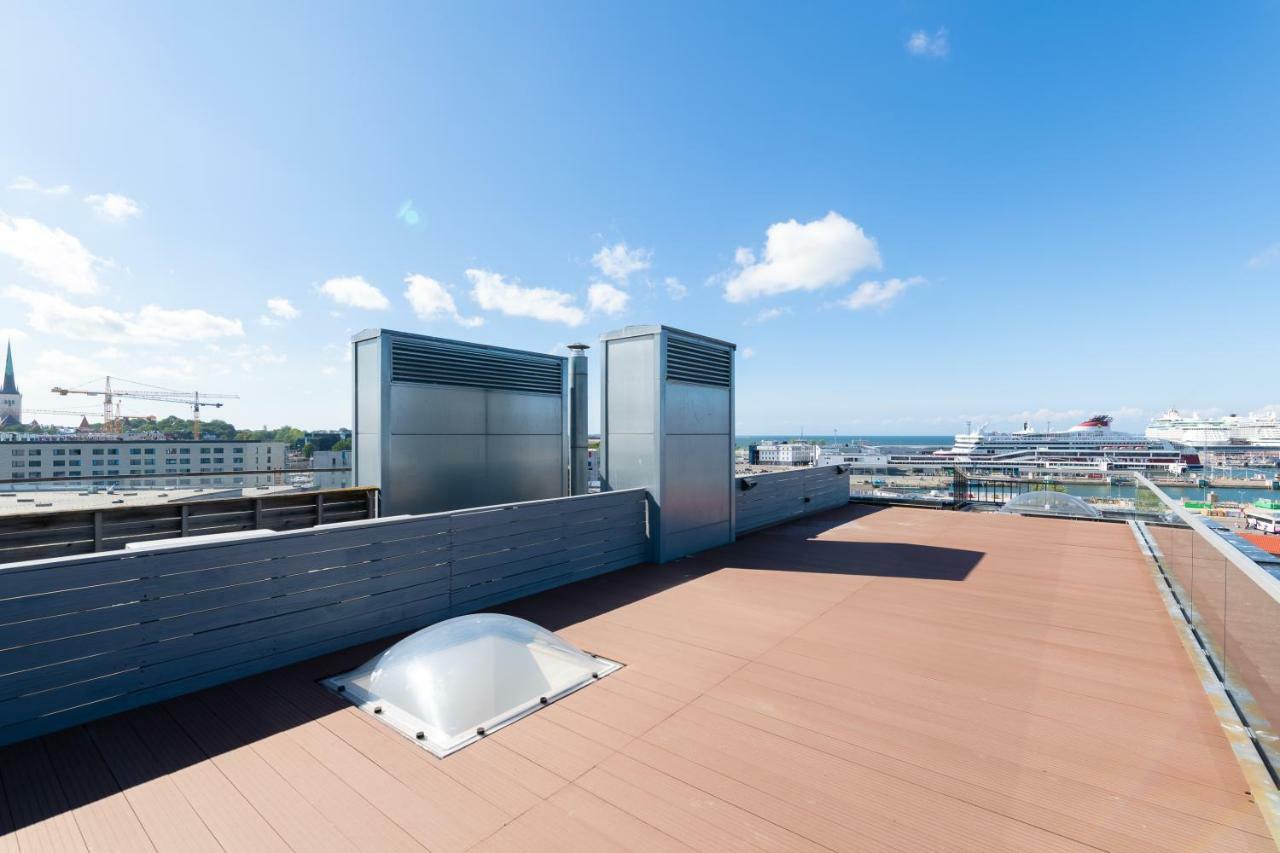Central Lootsi Penthouse Tallinn Ngoại thất bức ảnh