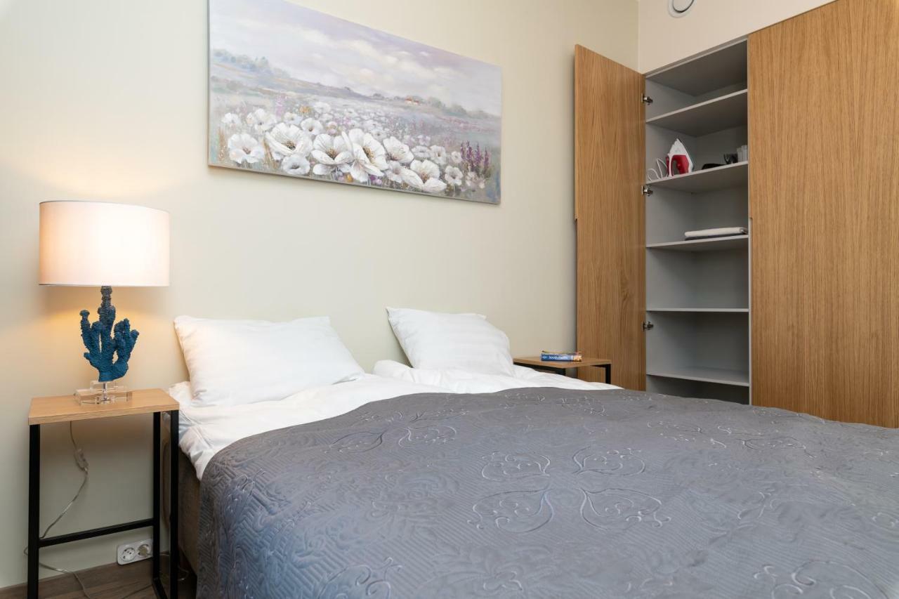 Central Lootsi Penthouse Tallinn Ngoại thất bức ảnh