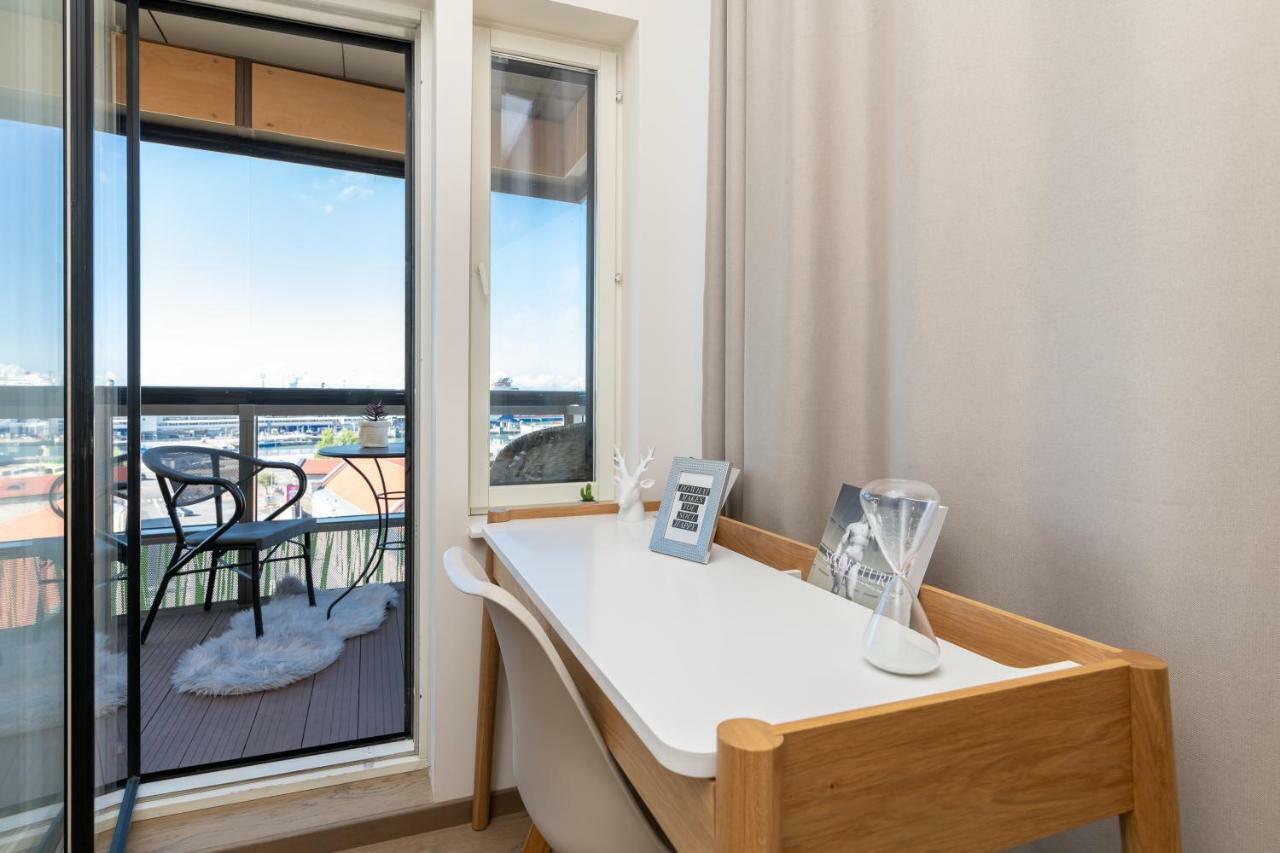 Central Lootsi Penthouse Tallinn Ngoại thất bức ảnh