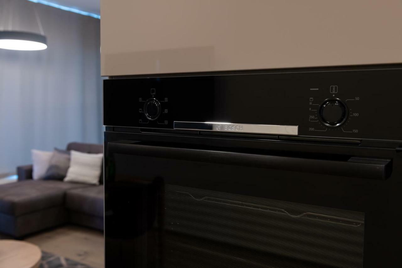 Central Lootsi Penthouse Tallinn Ngoại thất bức ảnh