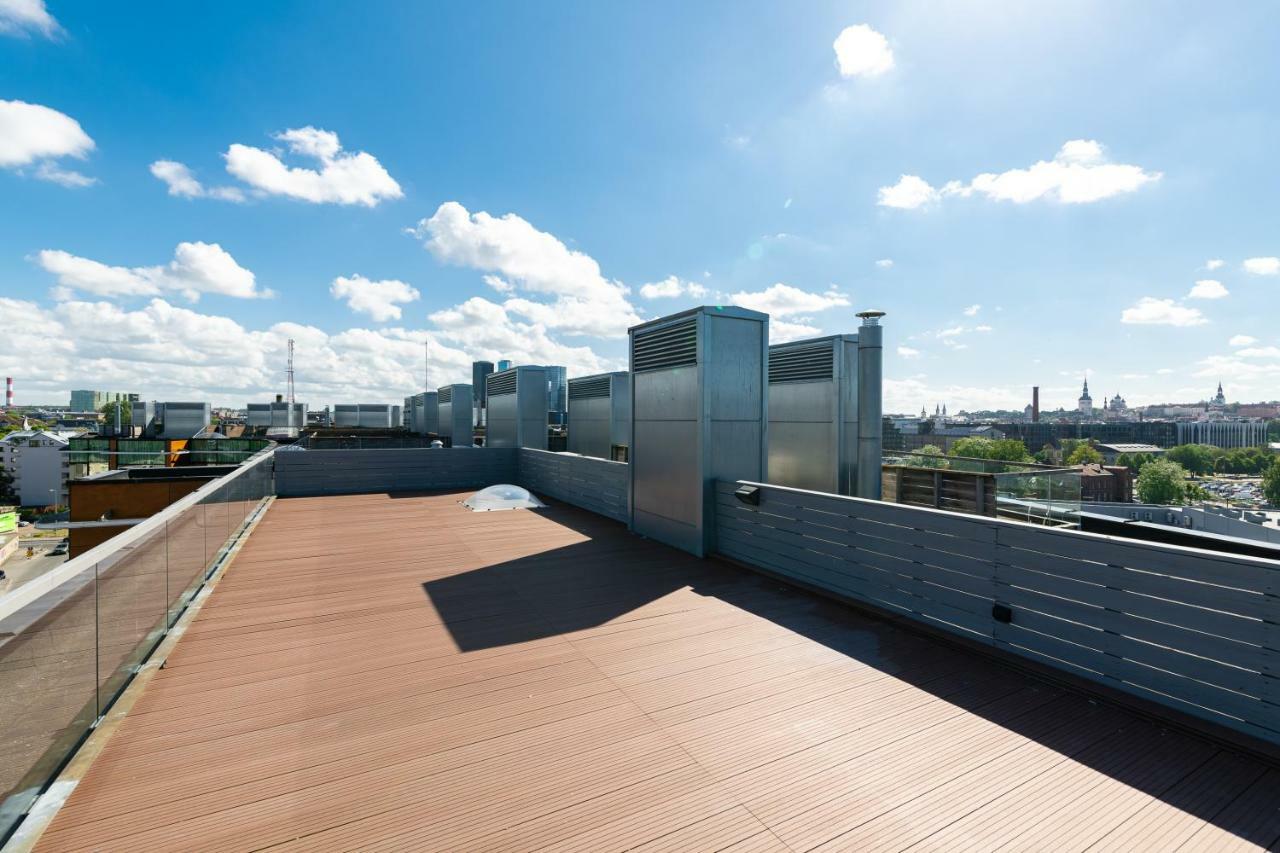 Central Lootsi Penthouse Tallinn Ngoại thất bức ảnh