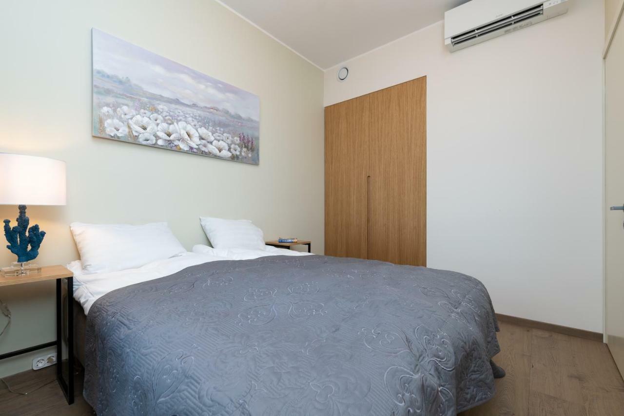 Central Lootsi Penthouse Tallinn Ngoại thất bức ảnh